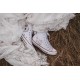 Pembe Çiçek Desenli Özel Nakışlı Beyaz Sneaker